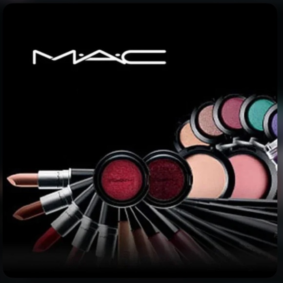 Meet your Posher, M•A•C Daddy - Picture 2 of 6